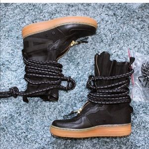 Nike airforce hightop sneakers front zip